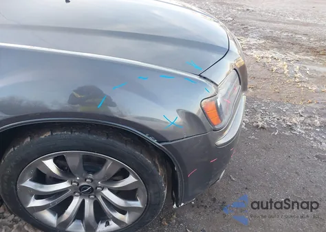 2014 Chrysler 300 300S из США, поврежденный, VIN 2C3CCABG3EH340349